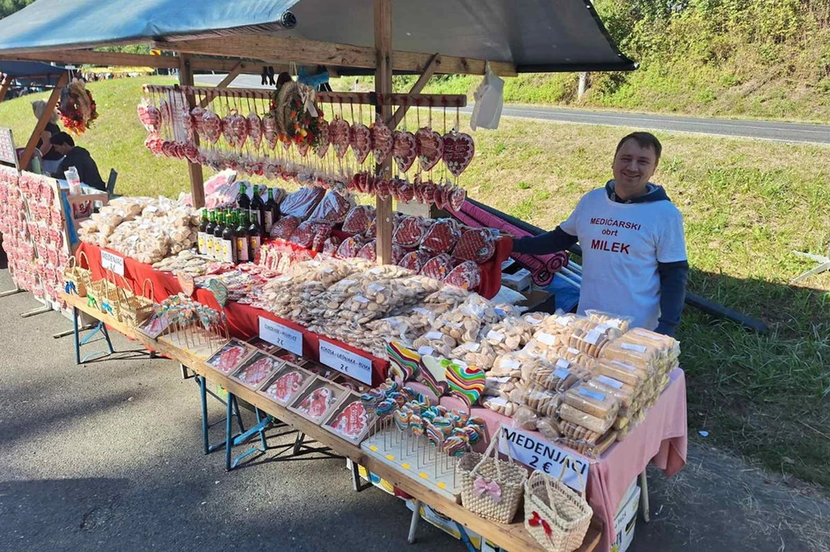 dani vrganja paka.jpg 24 – foto grad novi marof 06