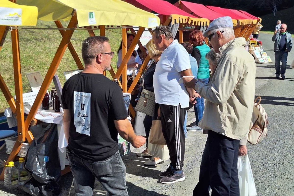 dani vrganja paka.jpg 9 – foto grad novi marof 19