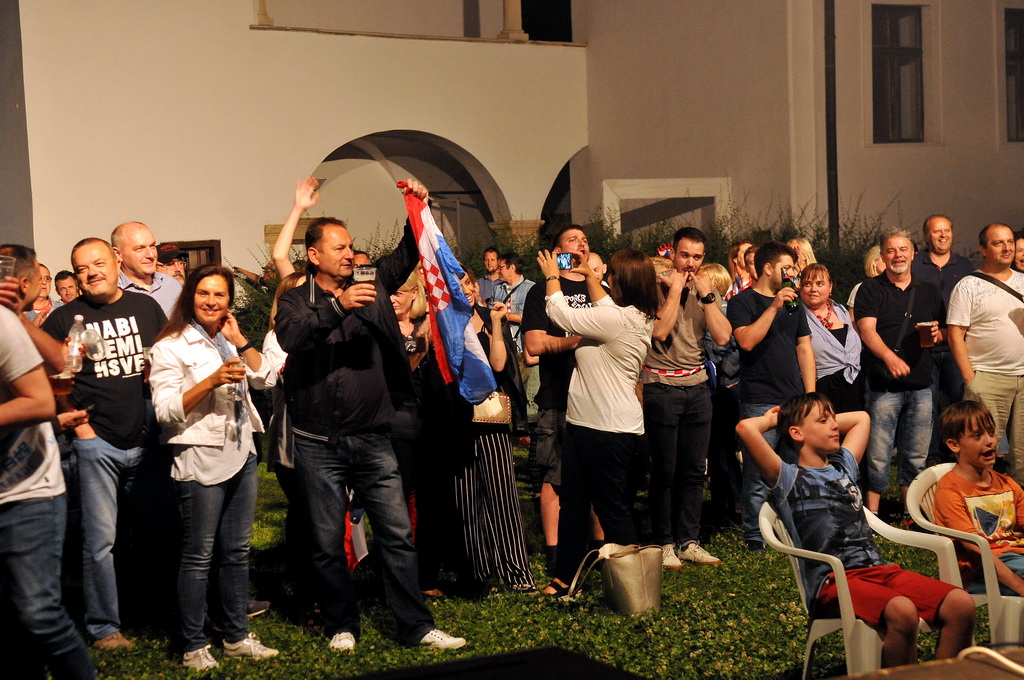 Image 2731245 (auto)