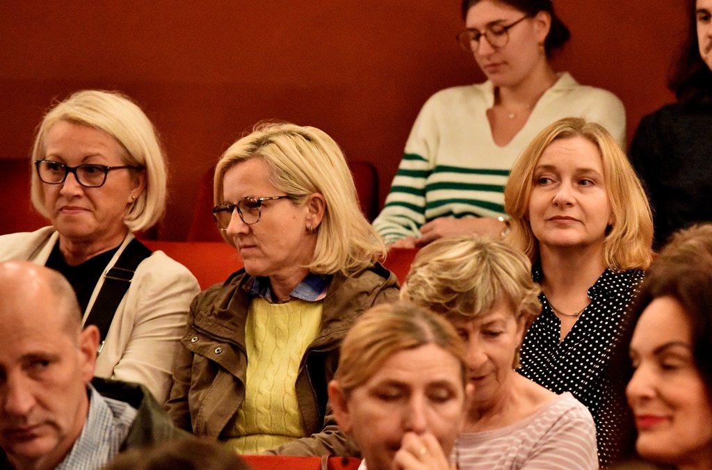 Image 5877019 (auto)