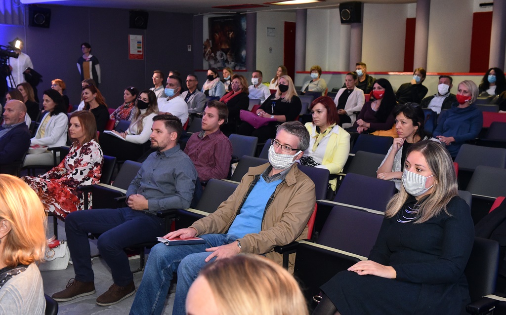 Unconference 3, pučko otvoreno učilište