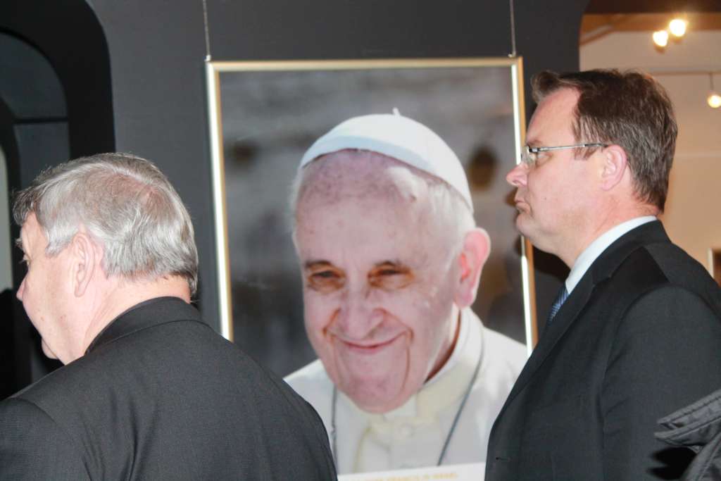 izlozbapapa003612299