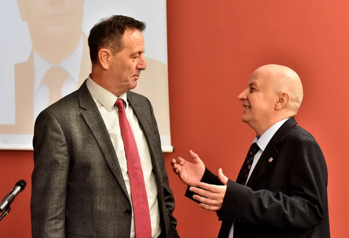 denis pericic – vzhr 01