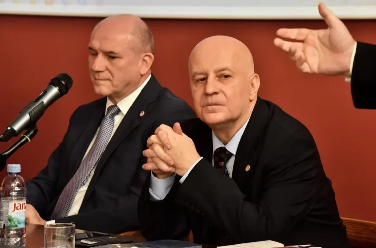 denis pericic – vzhr 19