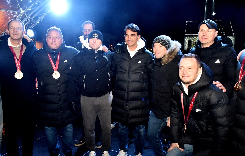 Image 5562547 (auto)