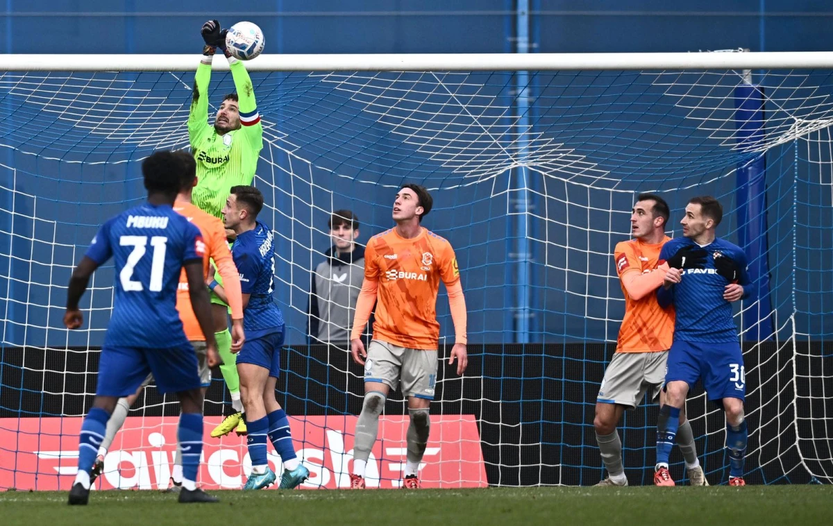 dinamo varazdin – PXL_221224_125913406