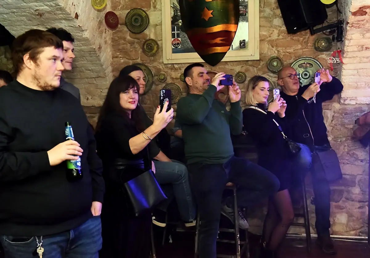 dodger artfool medina skrinja – vzhr 04