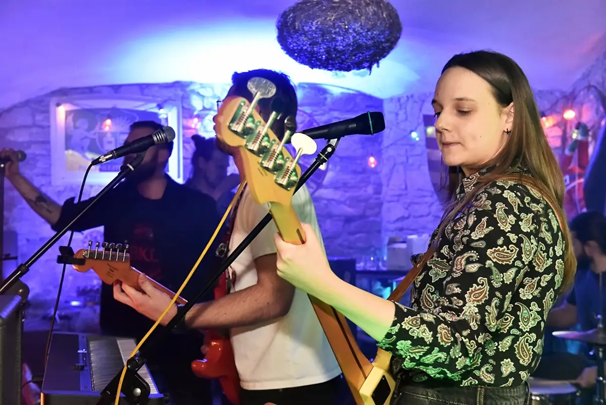 dodger artfool medina skrinja – vzhr 07