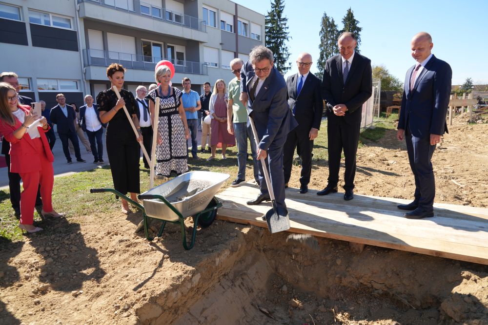 domsjever08 domsjever08