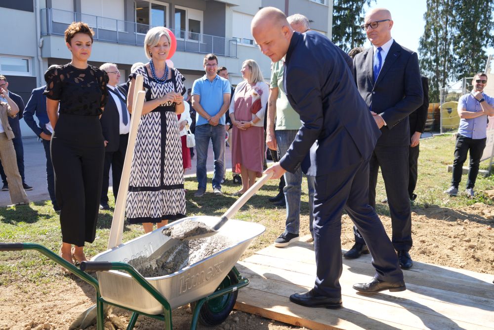 domsjever10 domsjever10