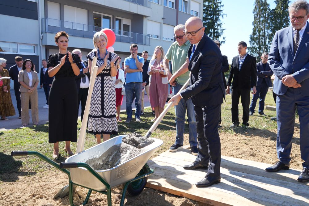 domsjever11 domsjever11