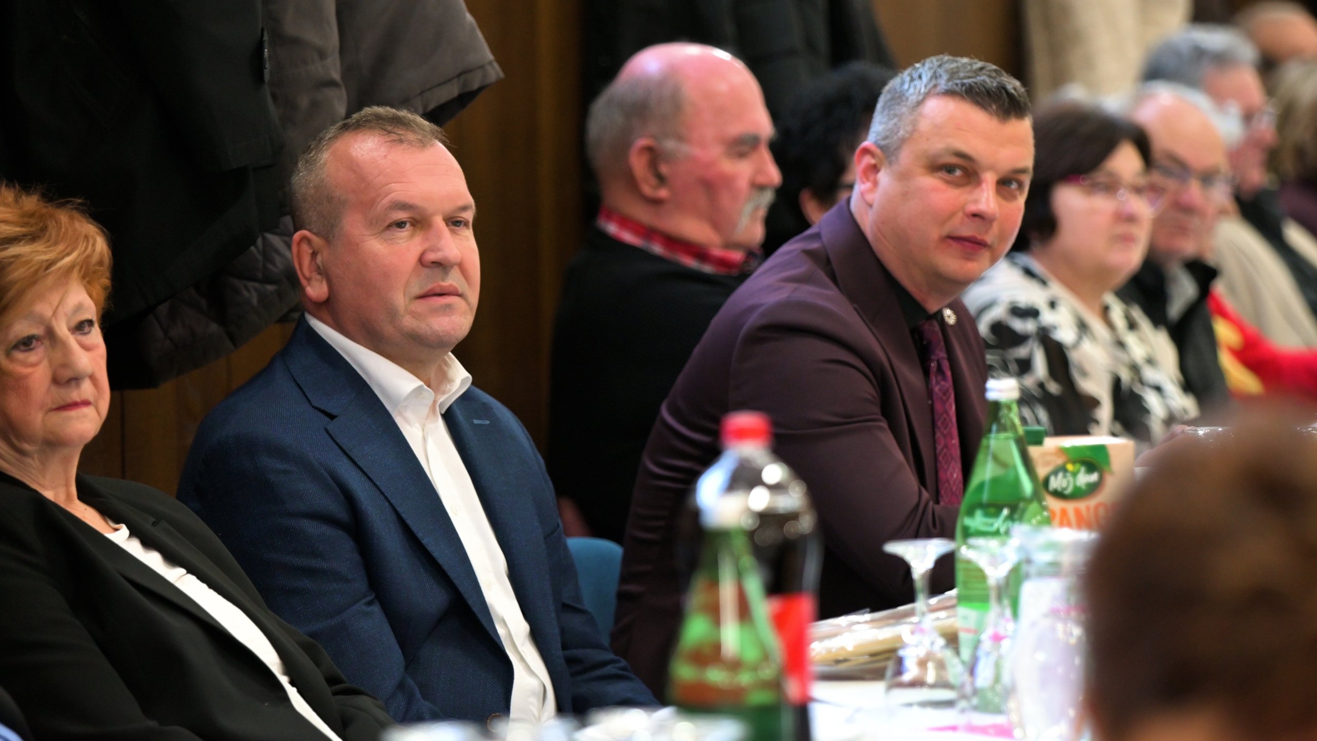 dsc_227300_02_15_08still001_67c35fbf681d3