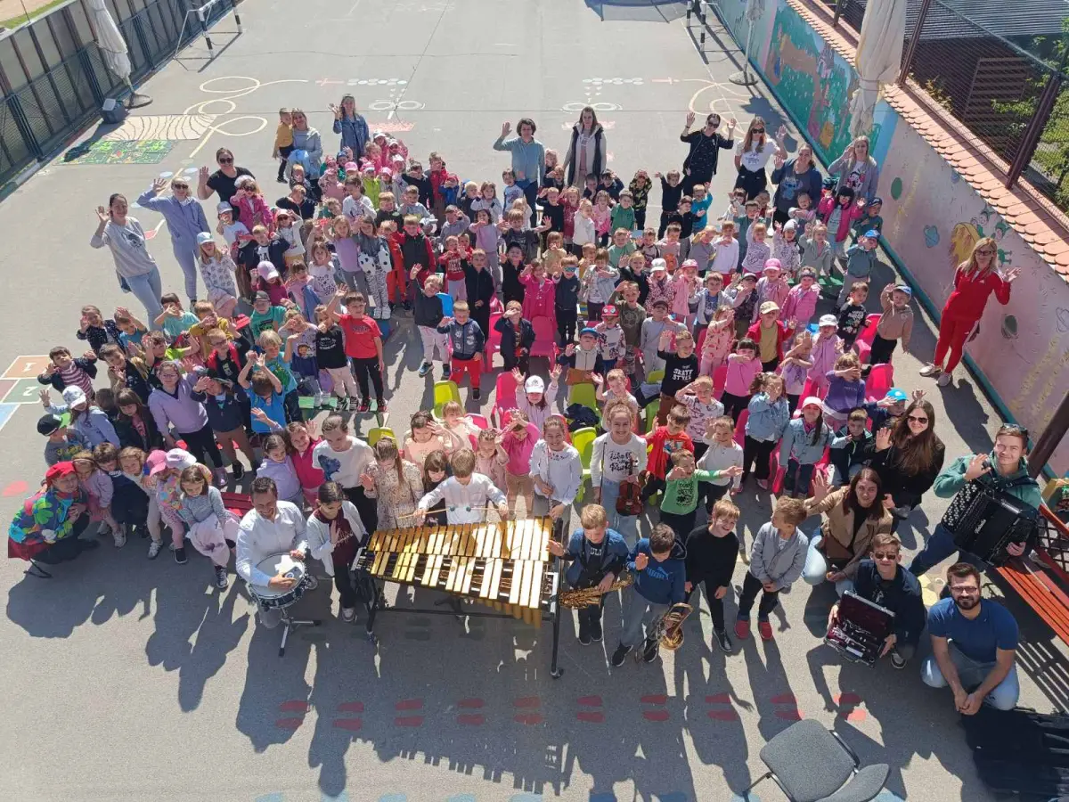 dv bajka glazbena skola 15