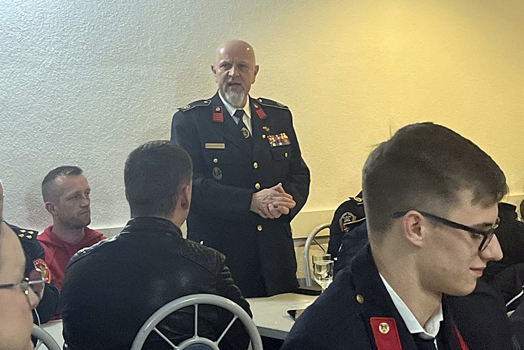 dvd podevcevo (1) dvd podevcevo (1)