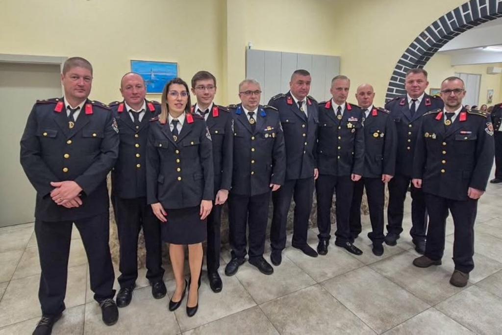 dvd strmec dvd strmec