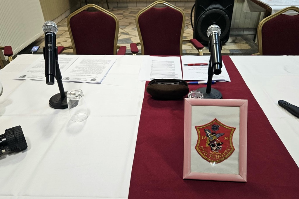 dvd tuhovec (1) dvd tuhovec (1)