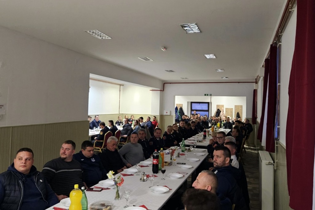 dvd tuhovec (10) dvd tuhovec (10)