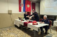 dvd tuhovec (17) dvd tuhovec (17)