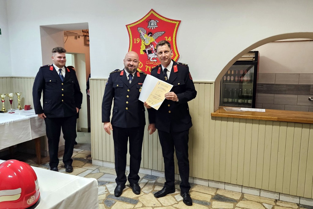 dvd tuhovec (21) dvd tuhovec (21)