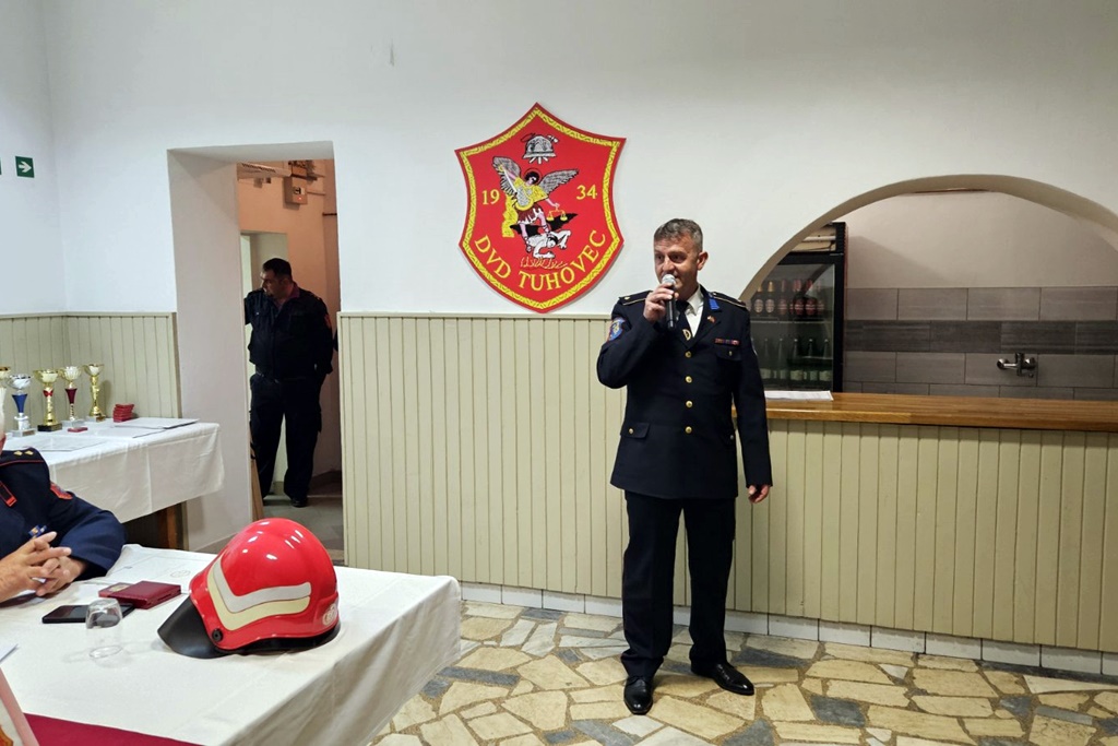 dvd tuhovec (26) dvd tuhovec (26)