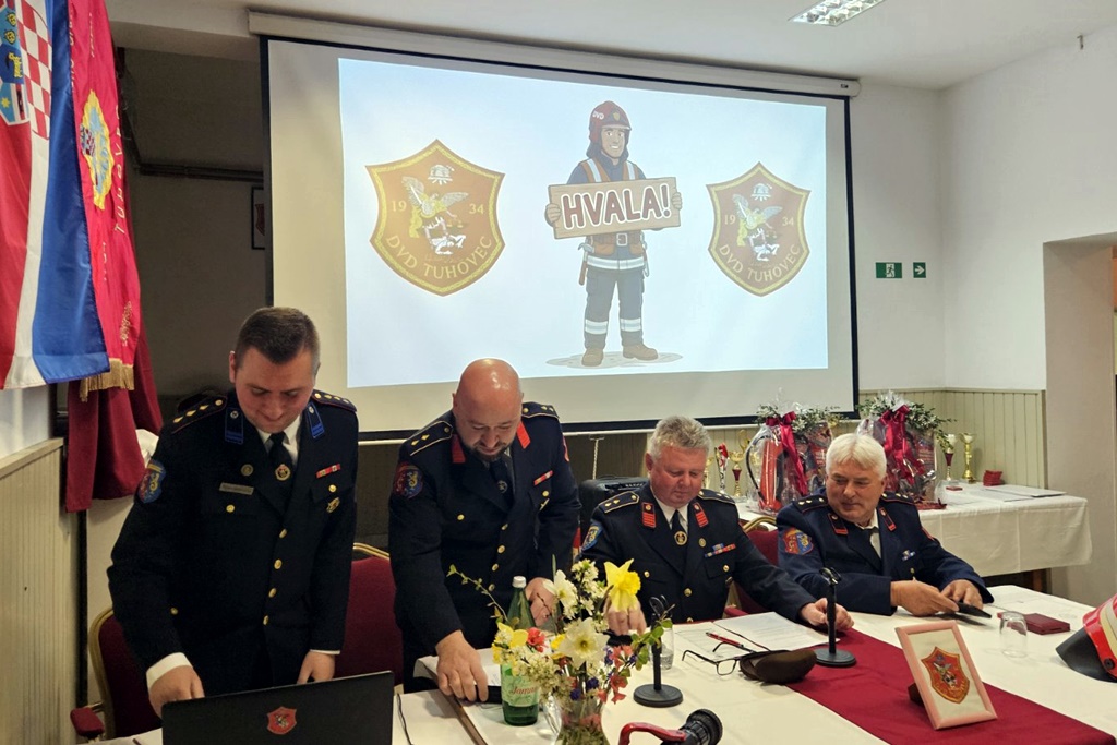 dvd tuhovec (33) dvd tuhovec (33)