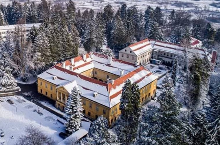 dvorac-erdody dvorac-erdody