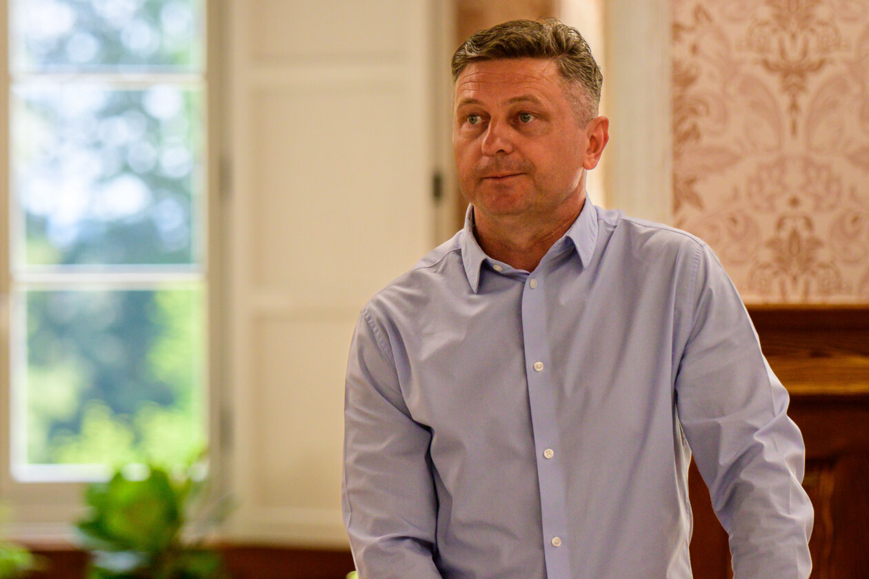 dvoracopekapotpisivanjeugovoraoizvodenjuradova (7 of 72) dvoracopekapotpisivanjeugovoraoizvodenjuradova (7 of 72)