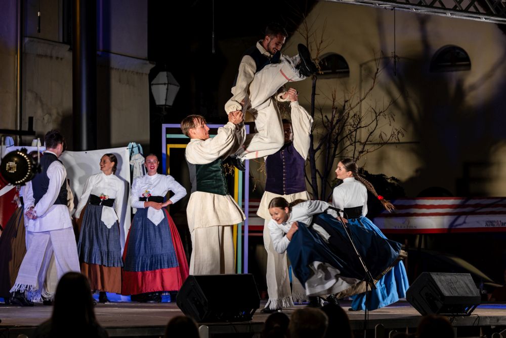 Image 5834301 (auto)