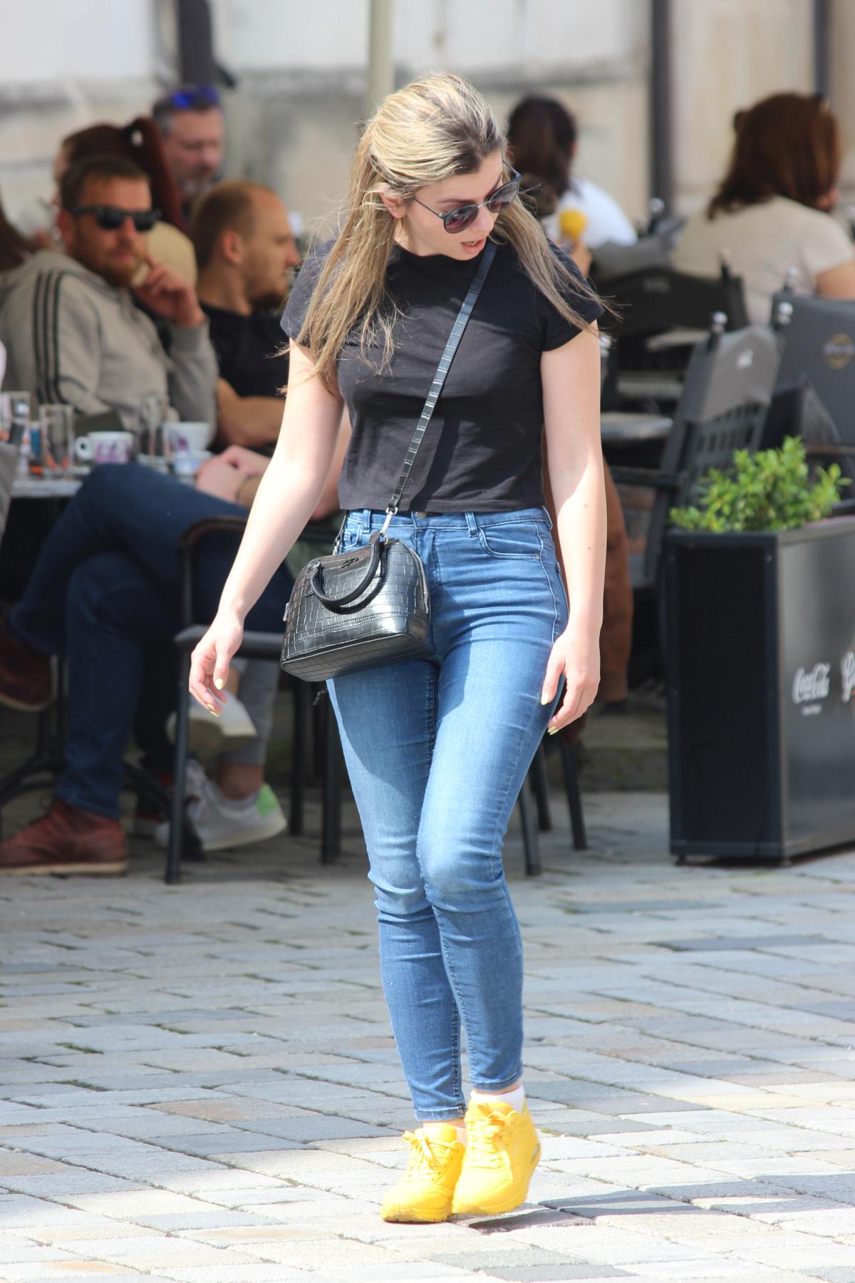 Image 5684069 (auto)