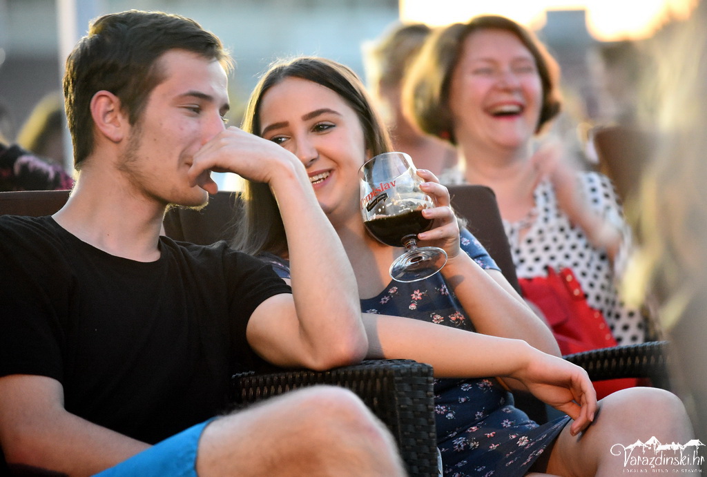 Image 4532232 (auto)