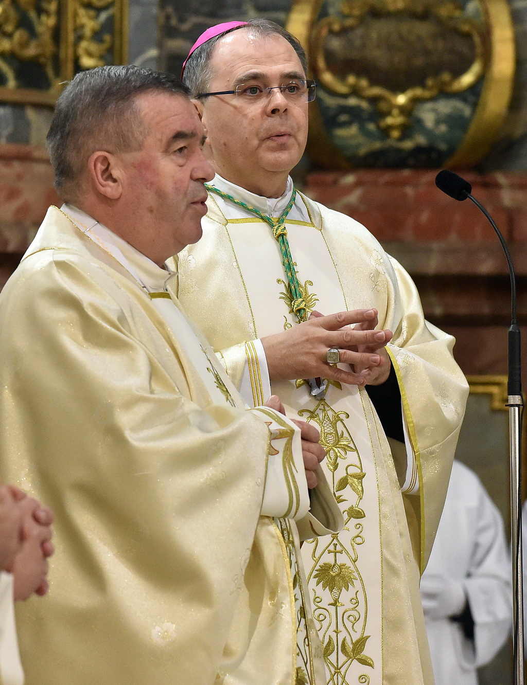 Image 4024639 (auto) Image 4024639 (auto)