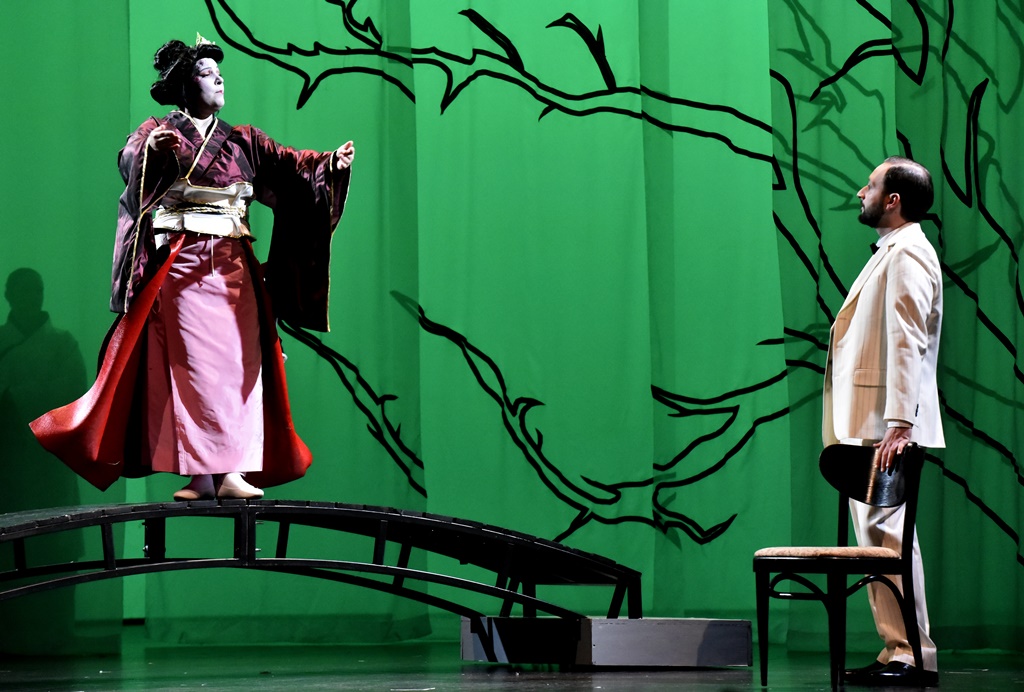Madama Butterfly