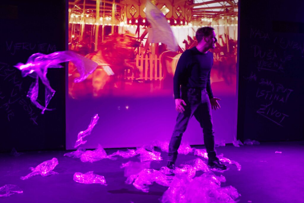 Legenda, HNK u Varaždinu