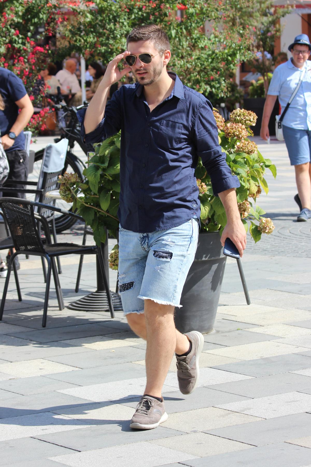 Image 5456400 (auto)