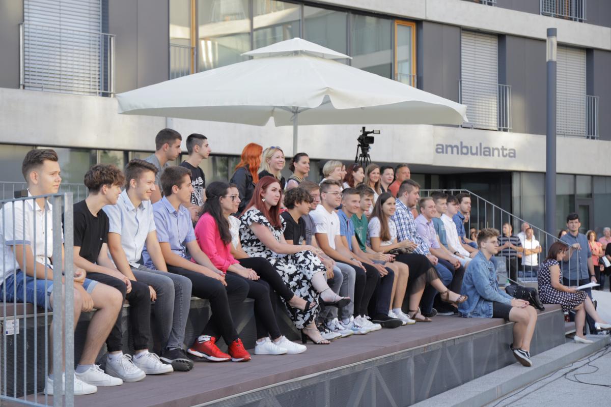 Image 5418864 (auto) Image 5418864 (auto)