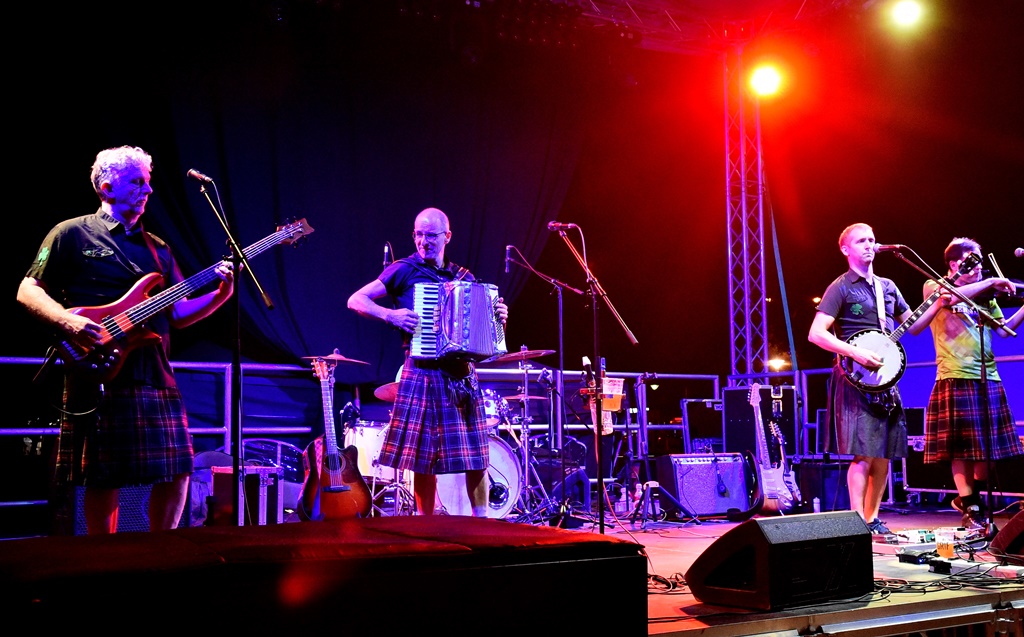 Image 5493546 (auto)