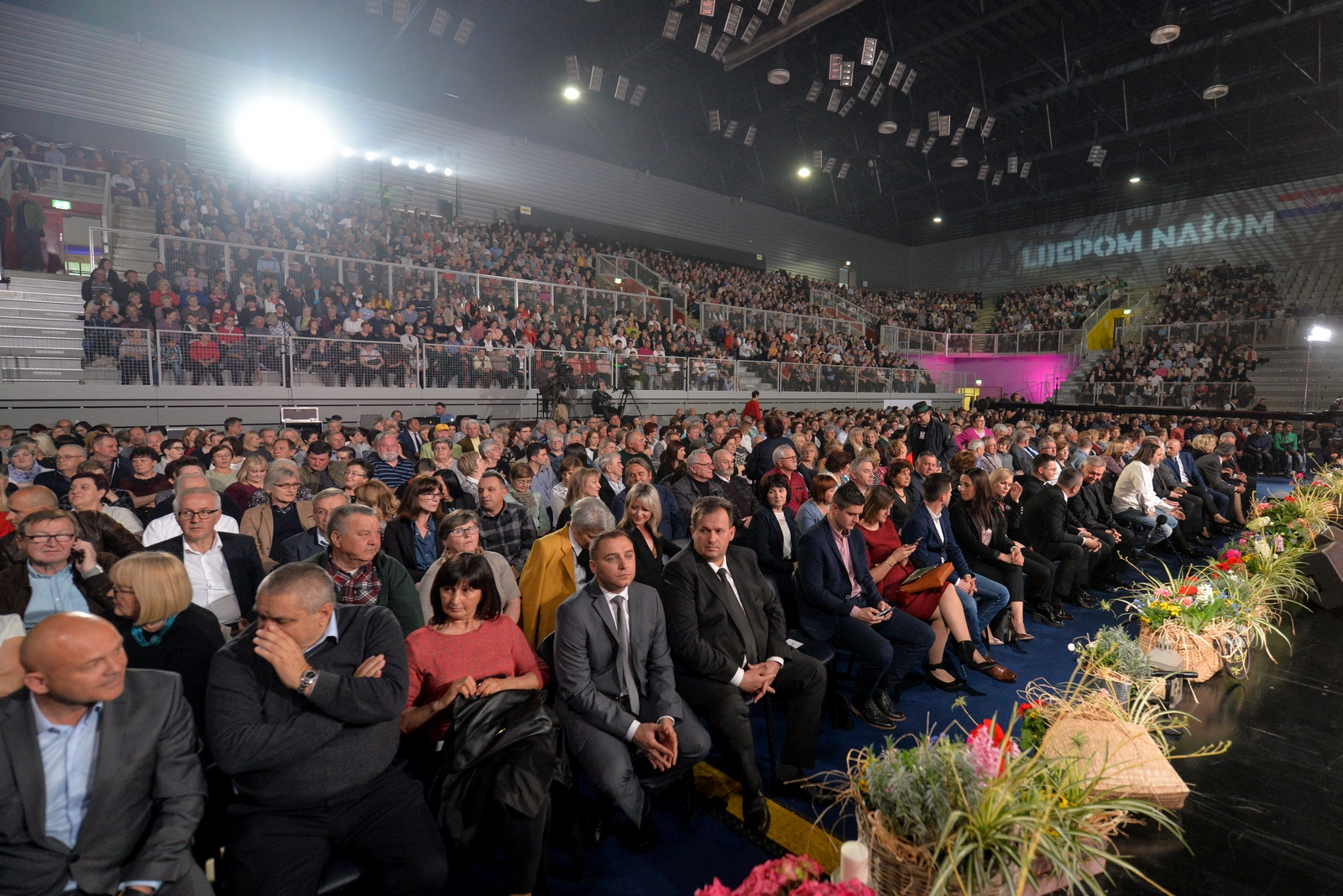 Lijepom našom Varaždin Lijepom našom Varaždin
