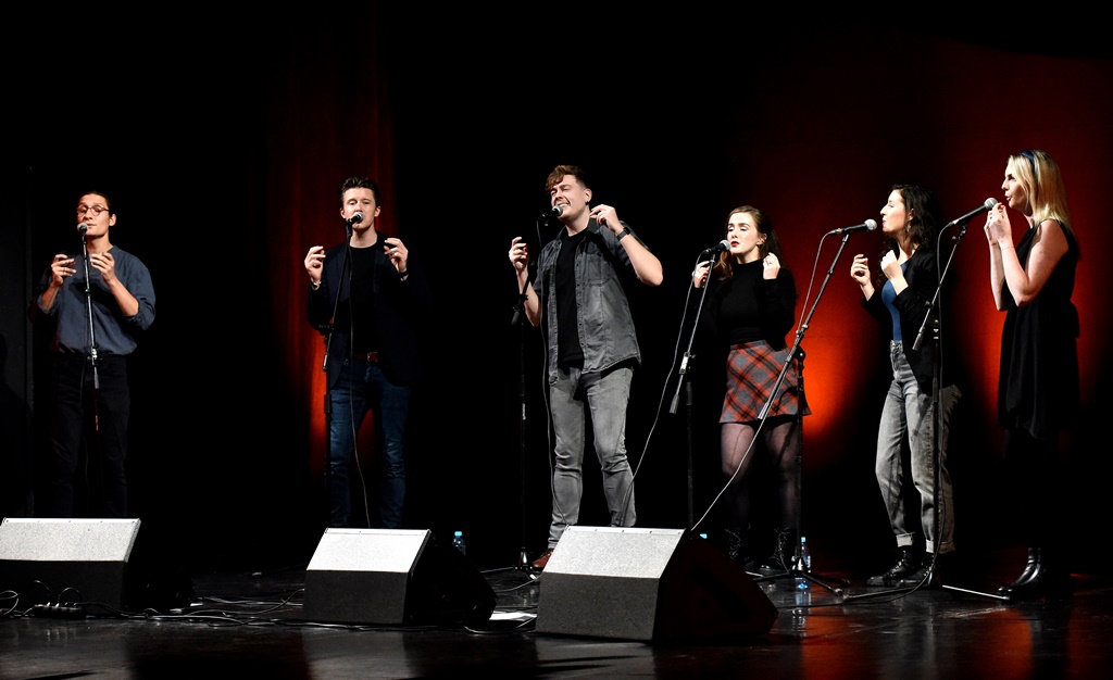 Image 5877043 (auto)