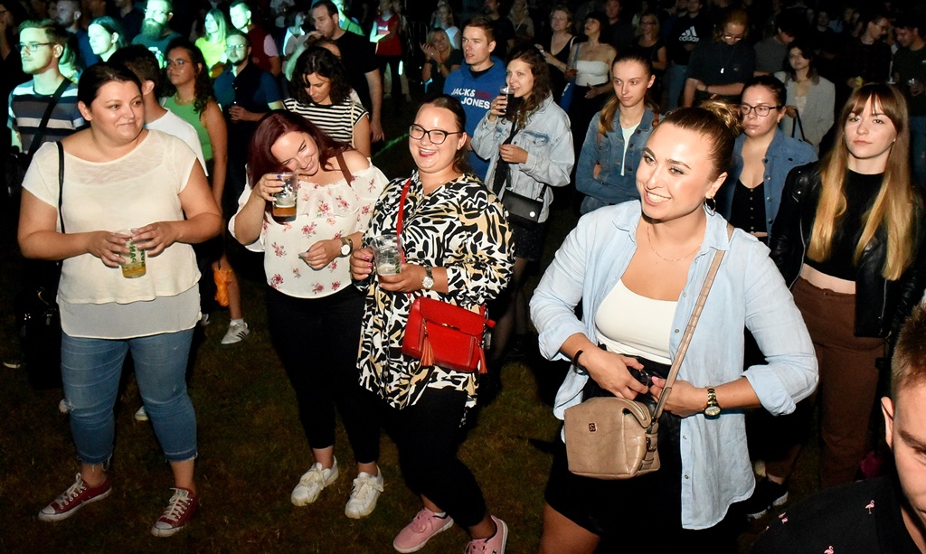 Image 5450496 (auto)