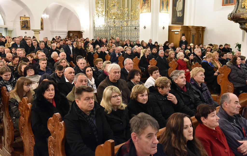 Image 4024625 (auto) Image 4024625 (auto)