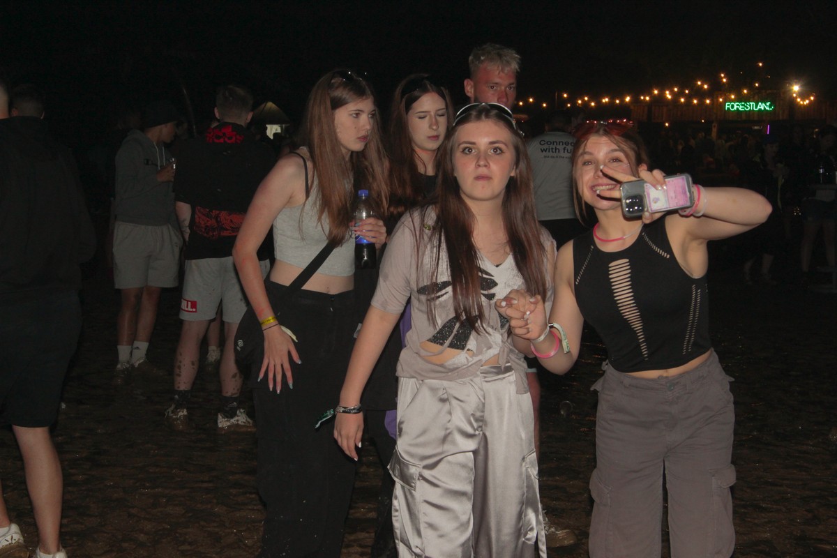 FOTO Drugi dan Forestlanda – zabava je došla do usijanja, evo atmosfere!