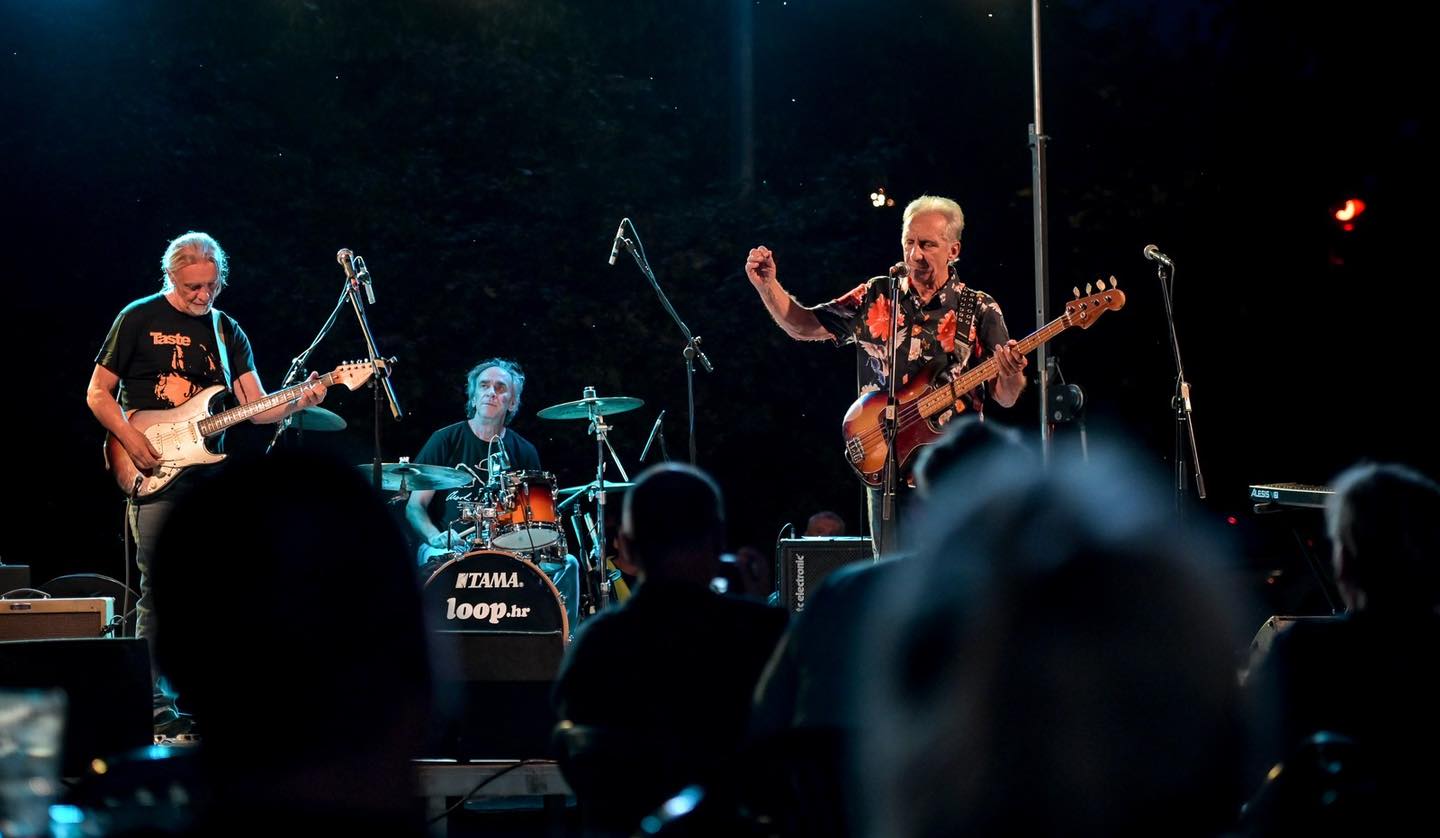 Image 5432870 (auto)