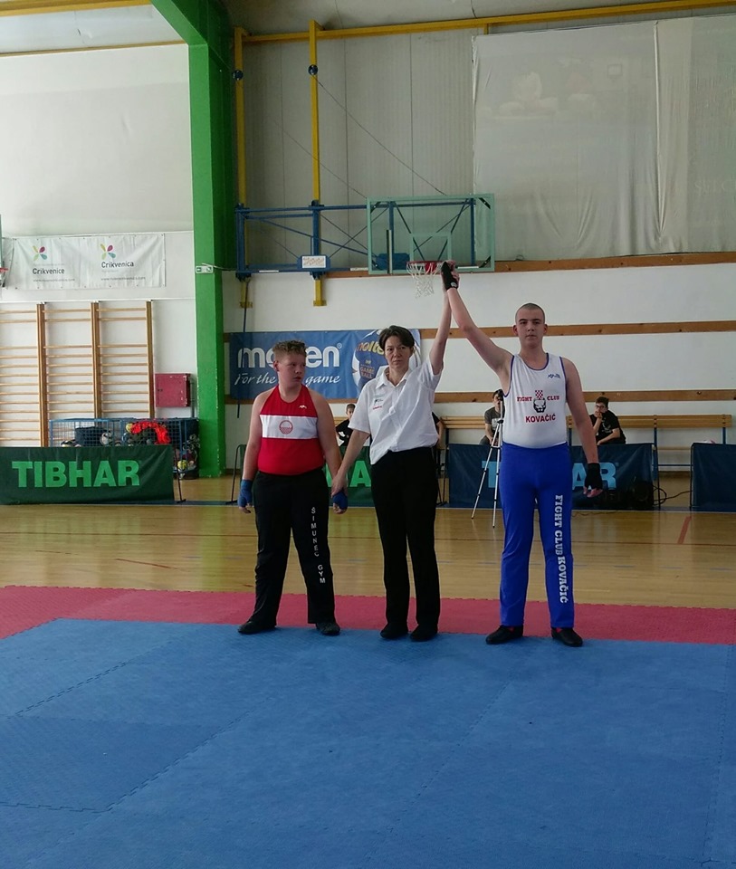 Image 3651053 (auto)