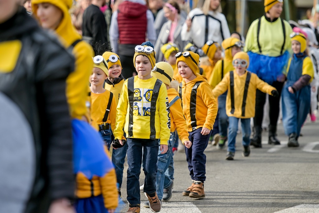 dječji fašnik v marofu