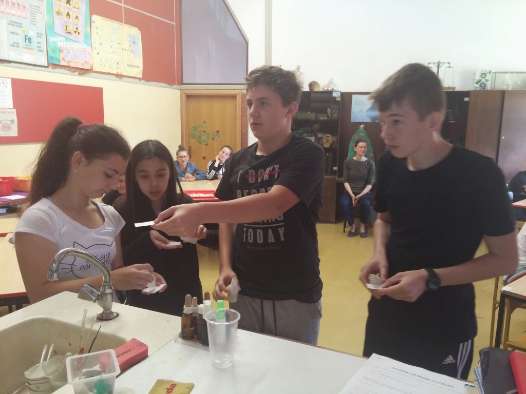 20180522091616212223