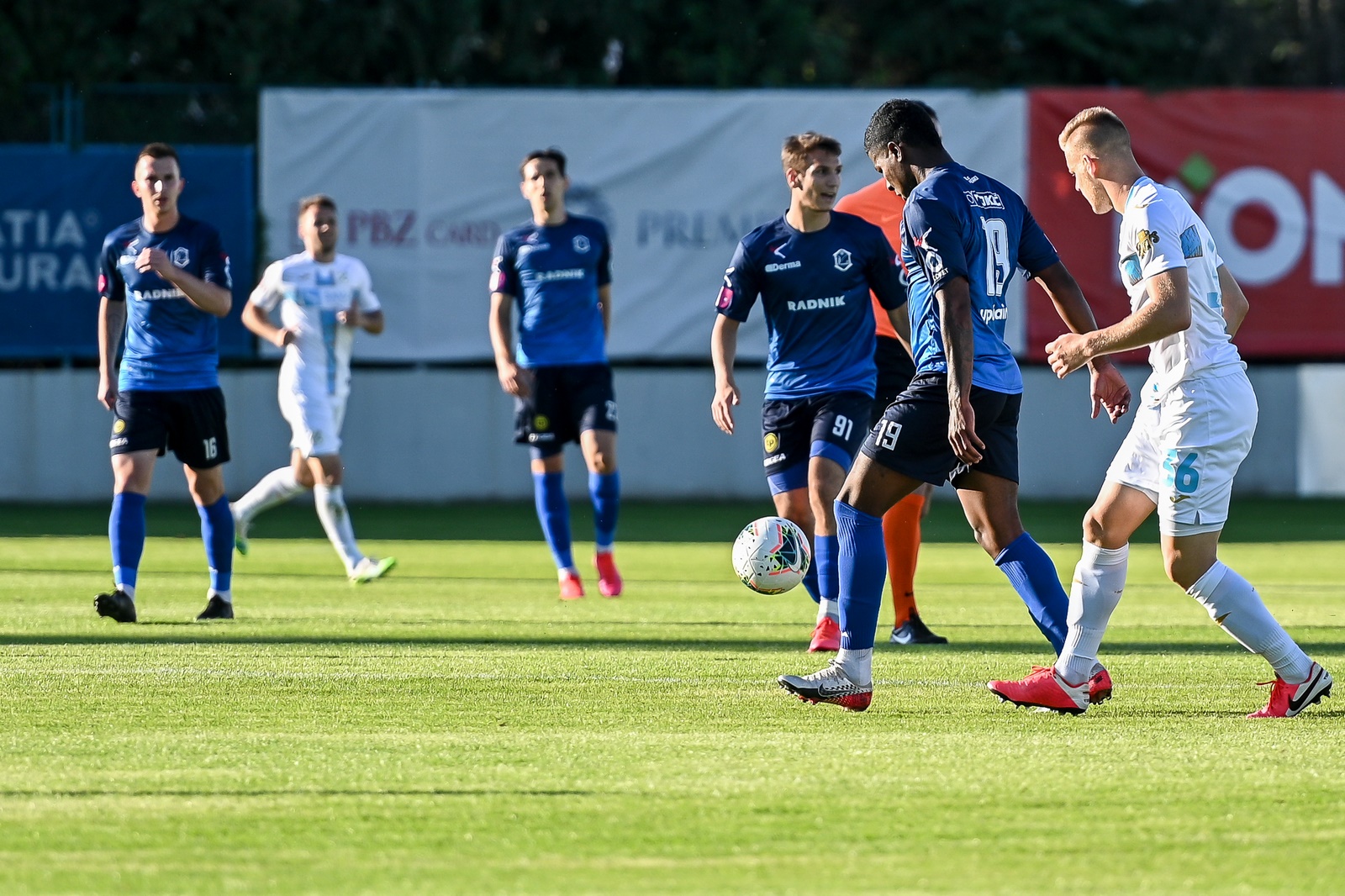 Image 4514592 (auto)