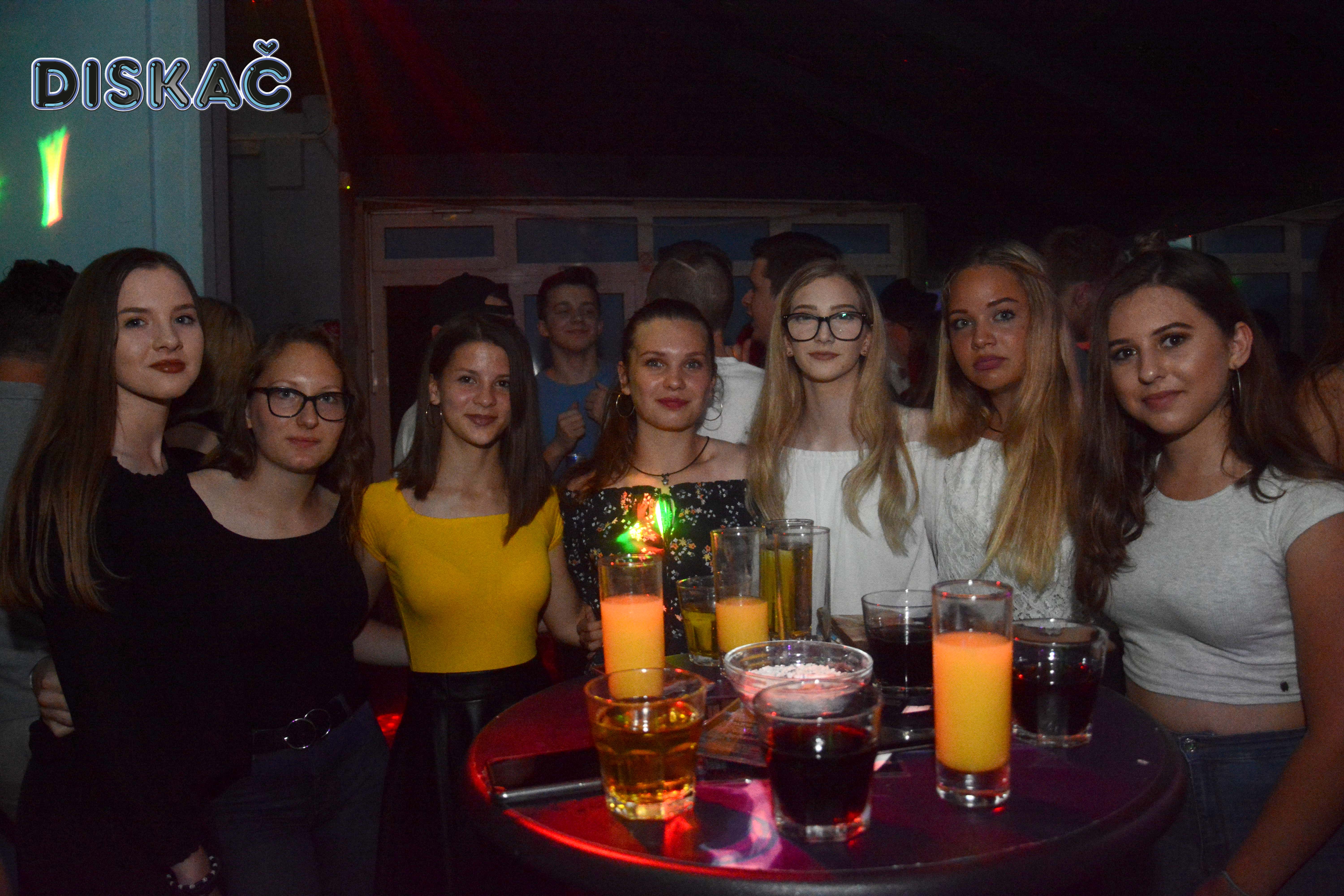 Image 3834477 (auto)