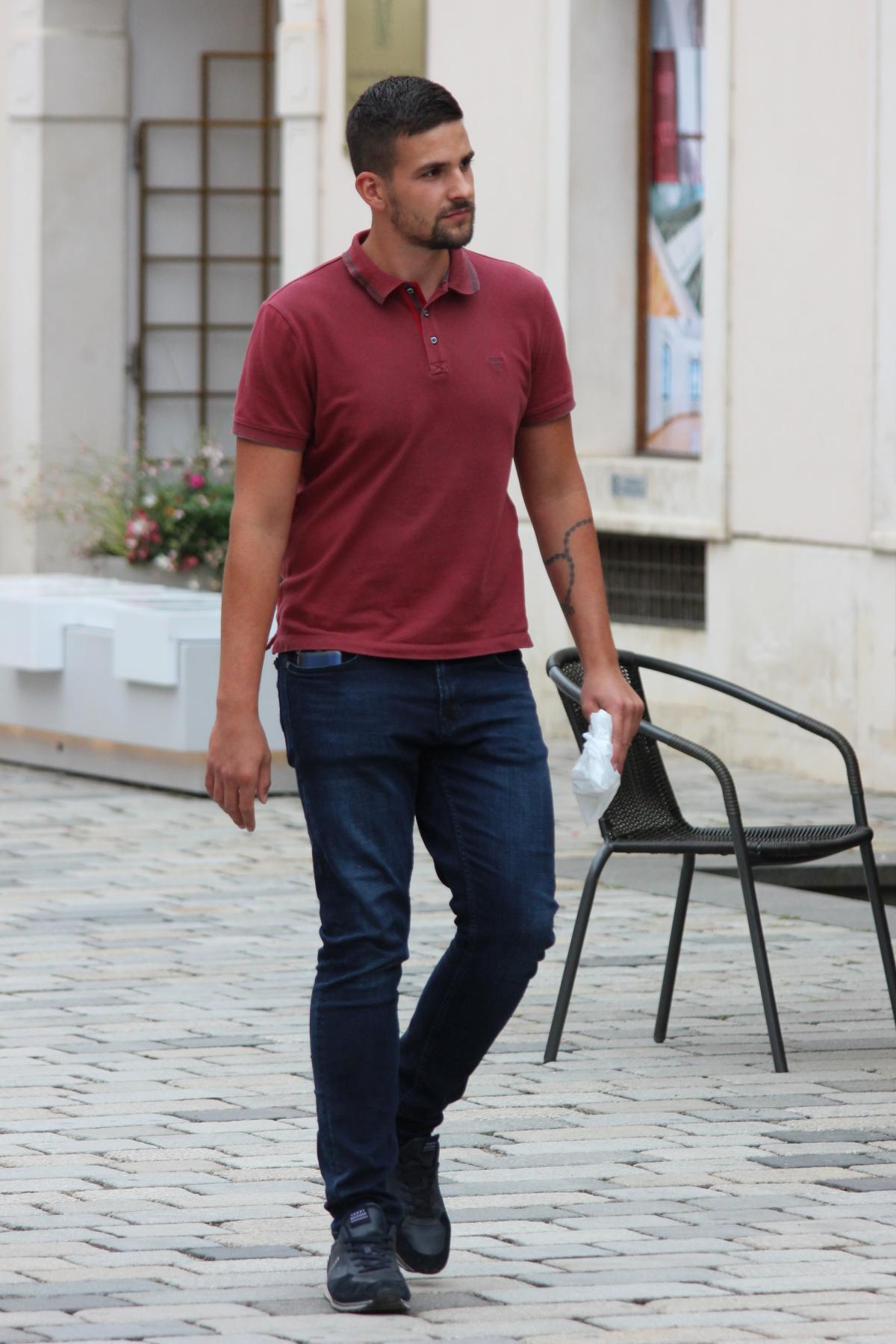 Image 5453626 (auto)