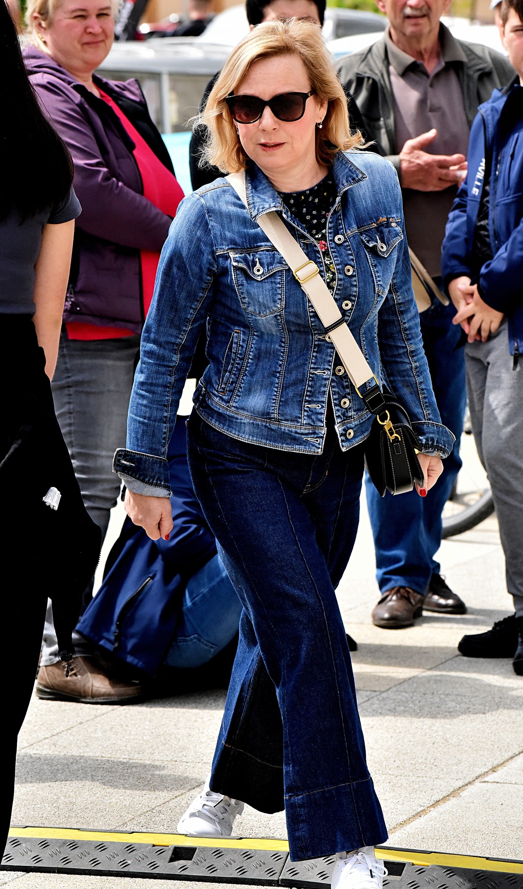 Image 6016973 (auto)