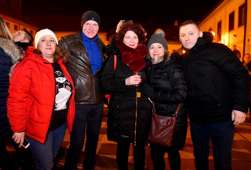 Image 4825552 (auto)